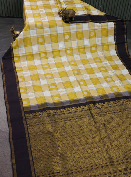 Beige And Mustard - Black Pure Kanchipuram Silk Saree