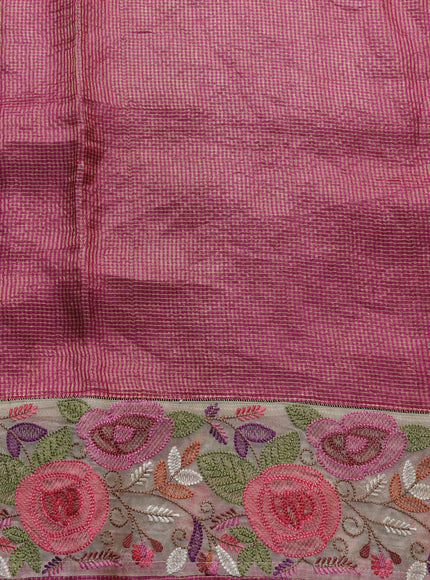 Dark Magenta - Beigetussar Zari Checked Pattern Embroidery Saree