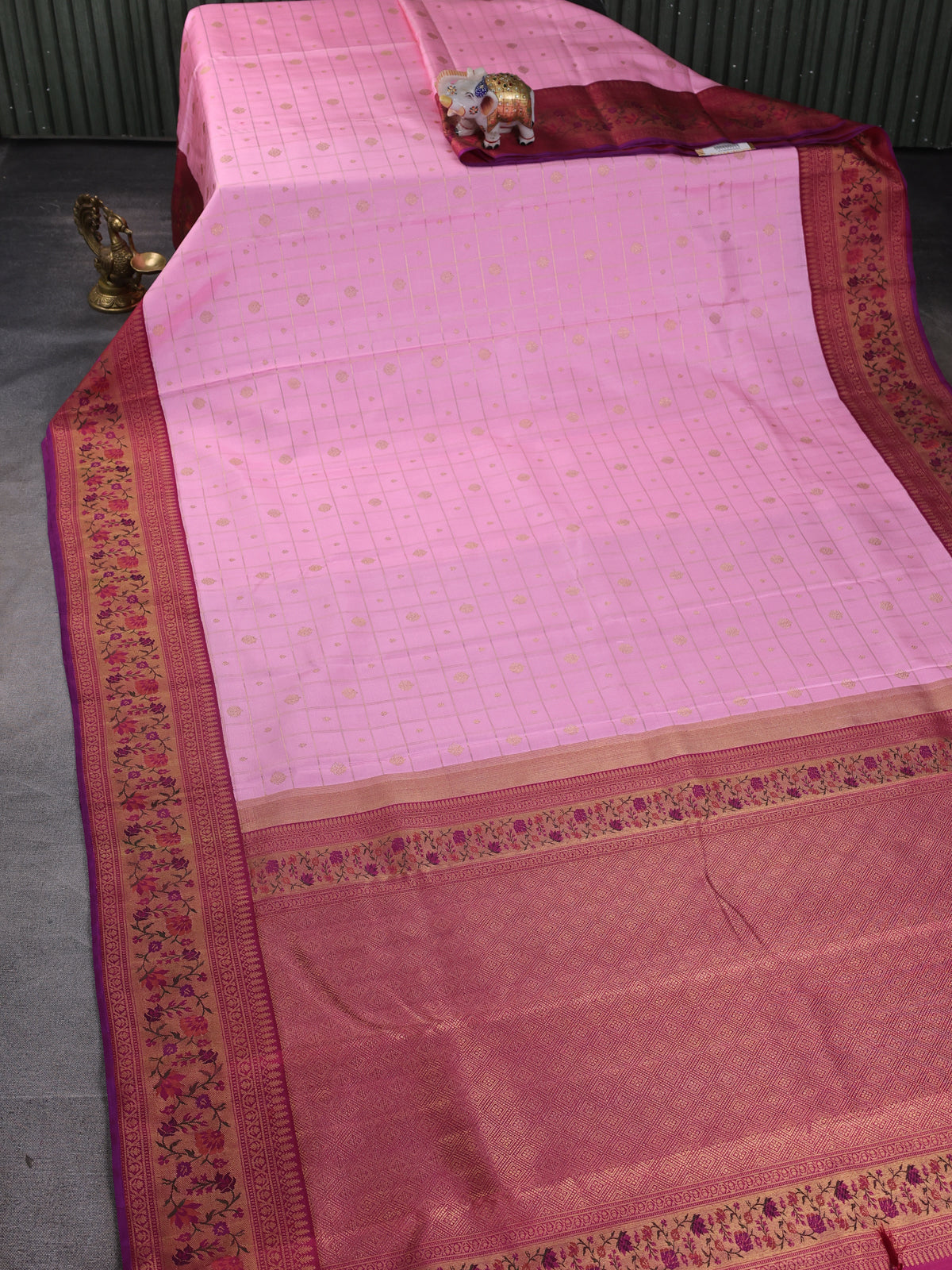 Light Pink- Pink Pure Kanchipuram Silk Saree