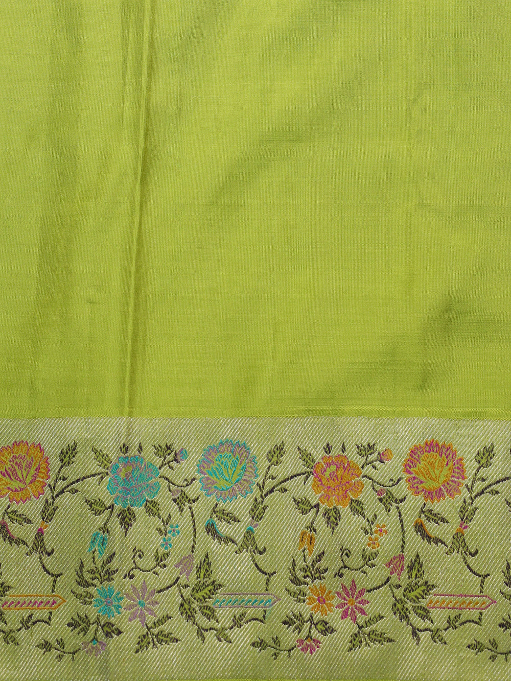 Mehendi Green Pure Kanchipuram Silk Saree
