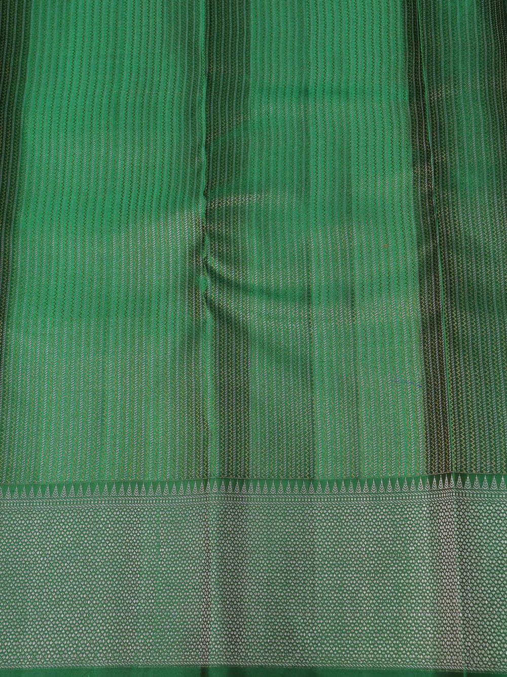 Lime -Green Pure Kanchipuram Silk Saree