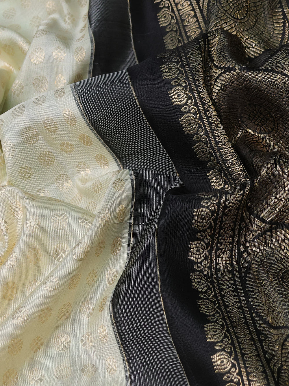 Off White -Black Pure Kanchipuram Silk Saree