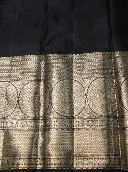 Off White -Black Pure Kanchipuram Silk Saree