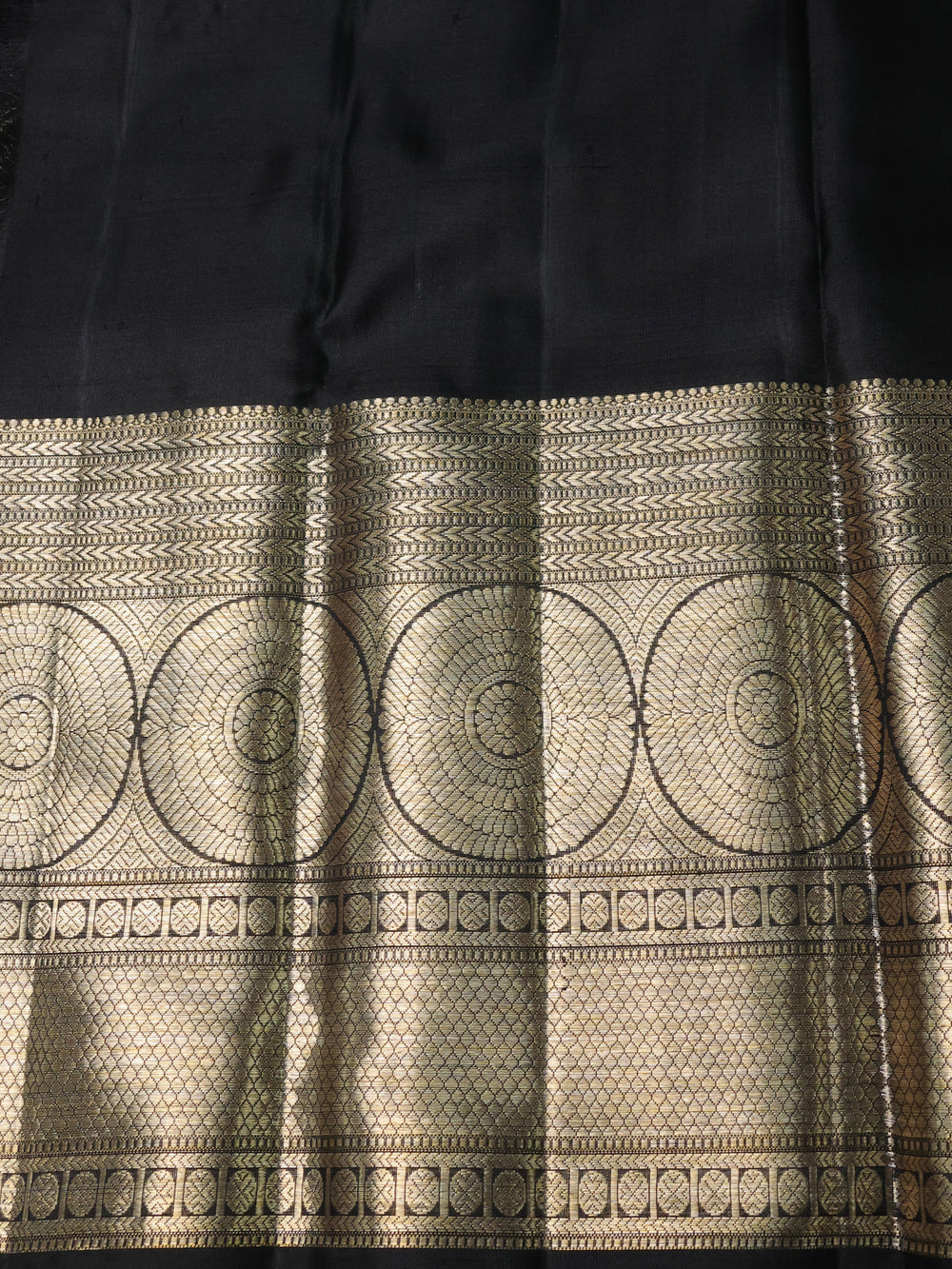 Off White -Black Pure Kanchipuram Silk Saree