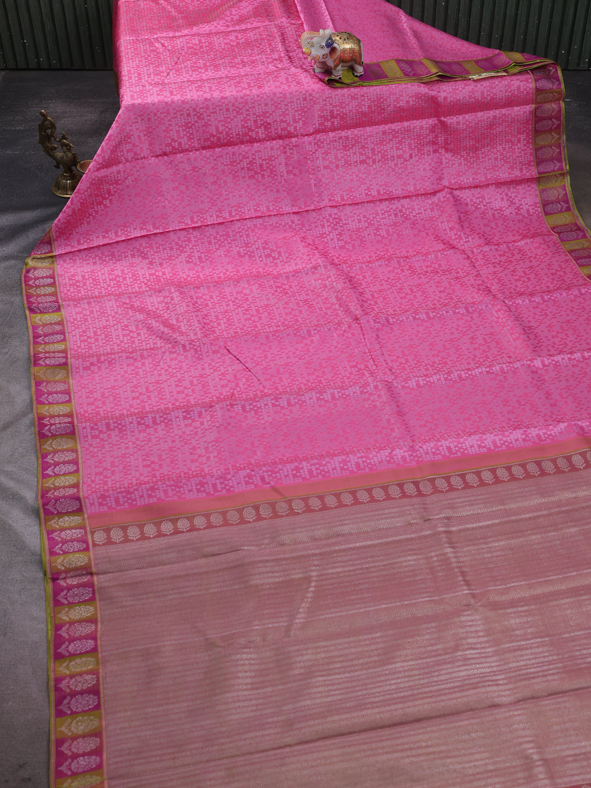 Pink Pure Kanchipuram Silk Saree