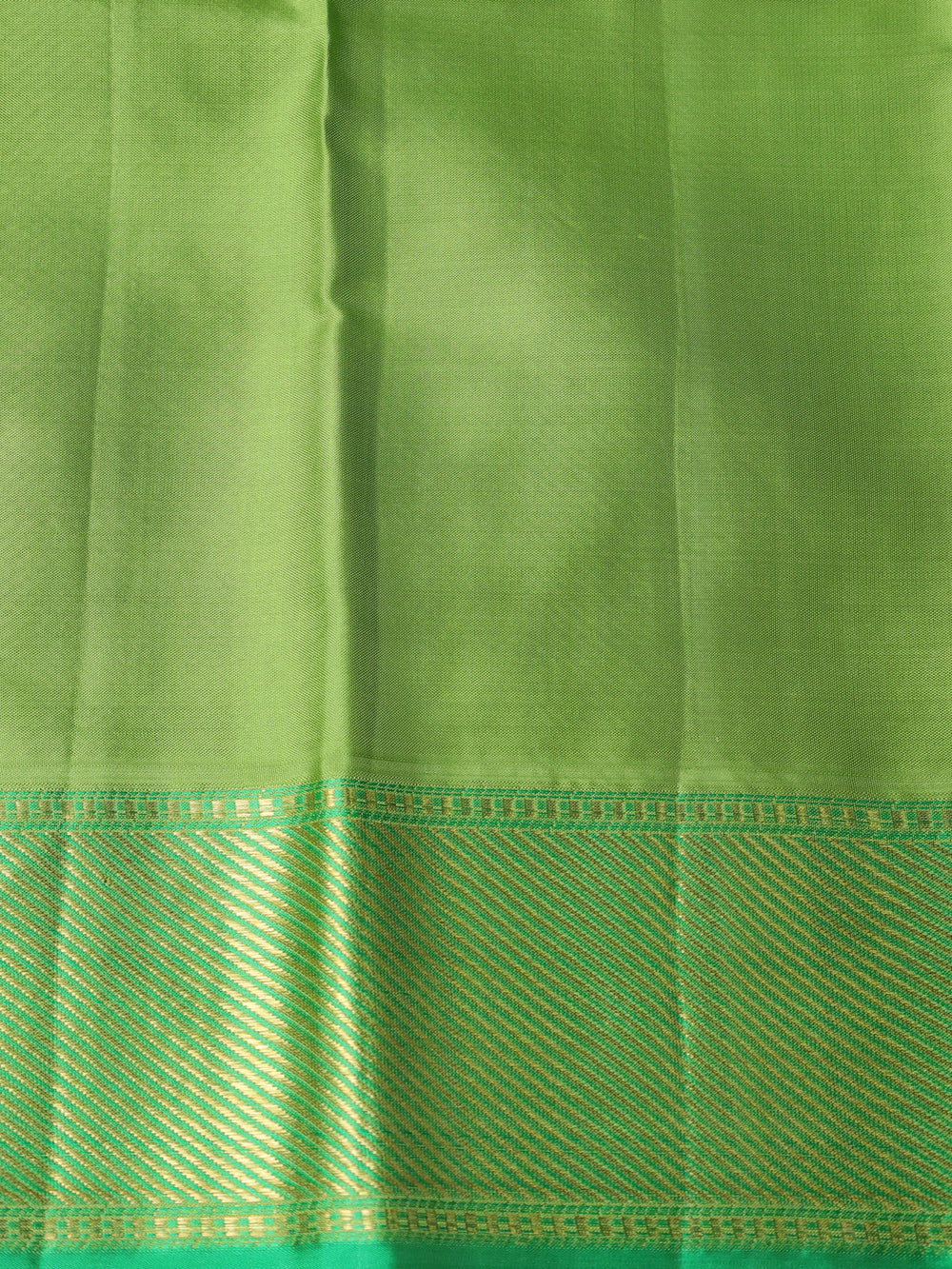 Green-Leaf Green Pure Kanchipuram Silk Saree