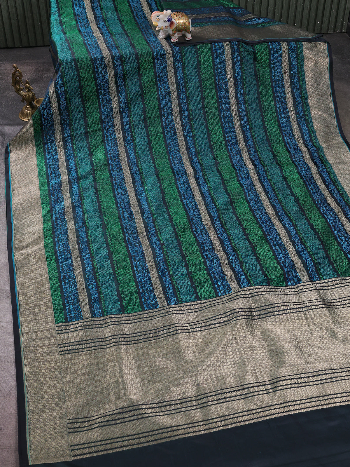 Black Banarasi Tanchoi Silk Saree