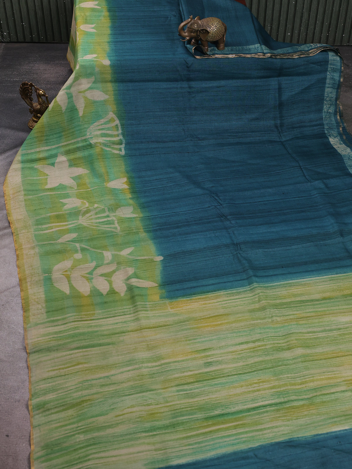 Rama Green Tussar Printed Silk Saree