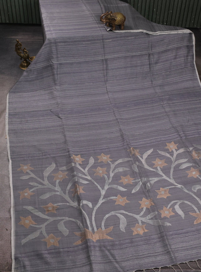 Grey Matka Tussar Saree