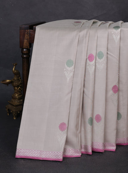 Grey - Magenta Pure Kanchipuram Silk Saree