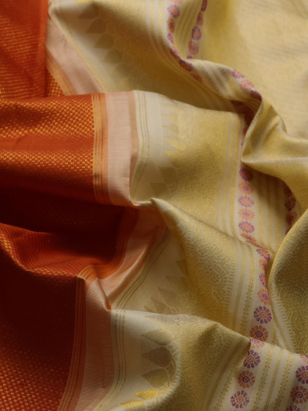 Orange - Beige Pure Kanchipuram Silk Saree