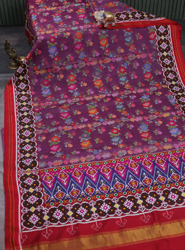 Mauve - Red Jamdhani Kora Silk Saree With Patola Border & Pallu