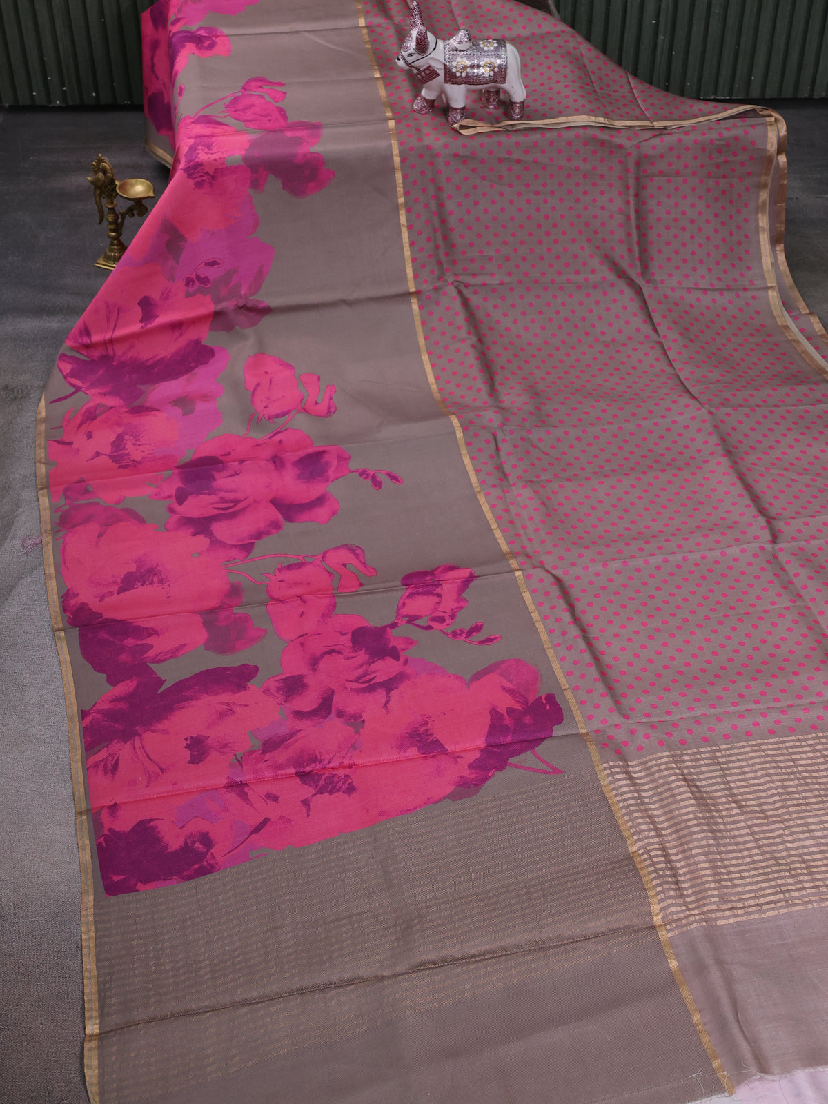 Beige Printed Tussar Silk Saree