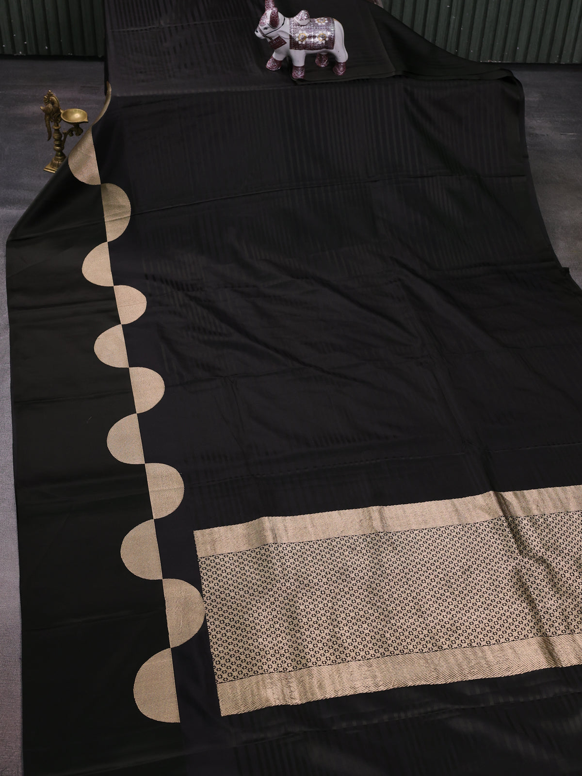 Dark Olive Green Banarasi Silk Saree