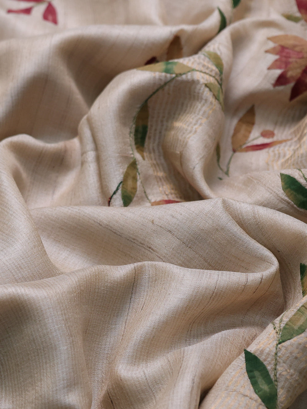 Beige - Maroon Tussar Applique Embroidery Saree