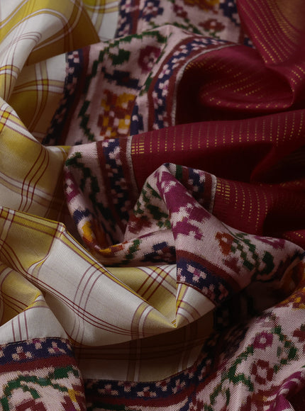 Off White - Maroon Pure Kanchipuram Silk Saree With Patola Border