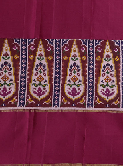 Off White - Maroon Pure Kanchipuram Silk Saree With Patola Border