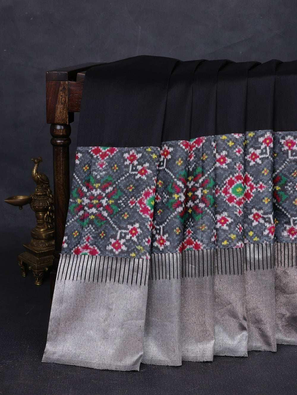 Black - Grey Pure Kanchipuram Silk Saree With Patola Border