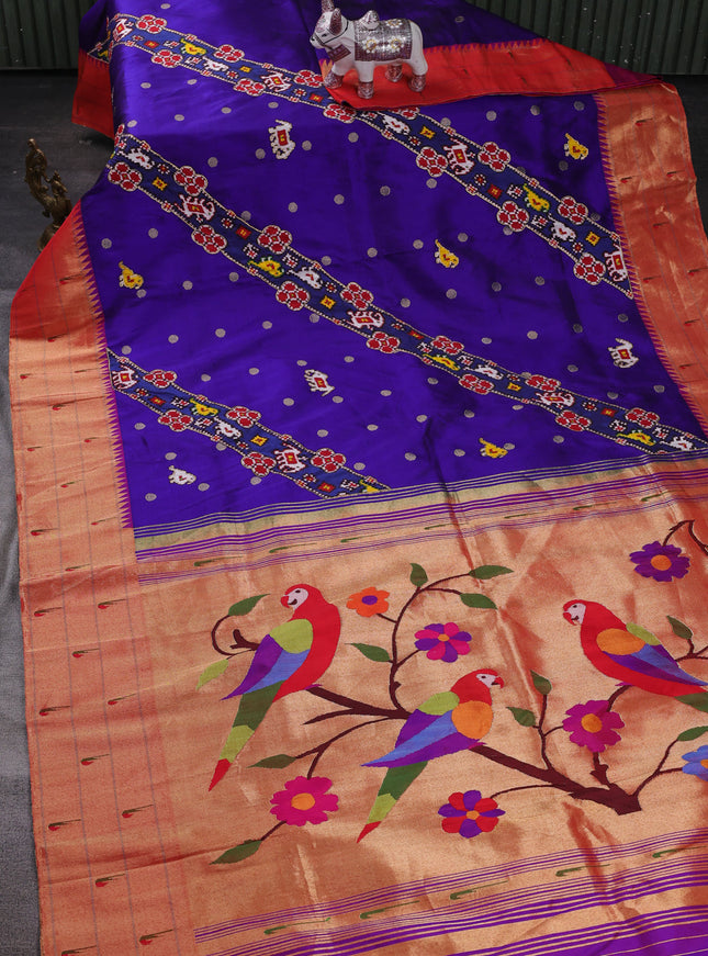 Purple - Red Pure Paithani Silk Embroidery Saree