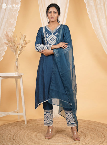 Rama Green Silk Salwar Suit With Embroidery Work