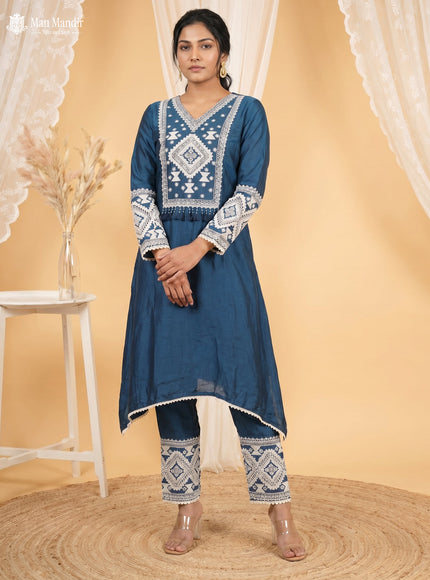 Rama Green Silk Salwar Suit With Embroidery Work