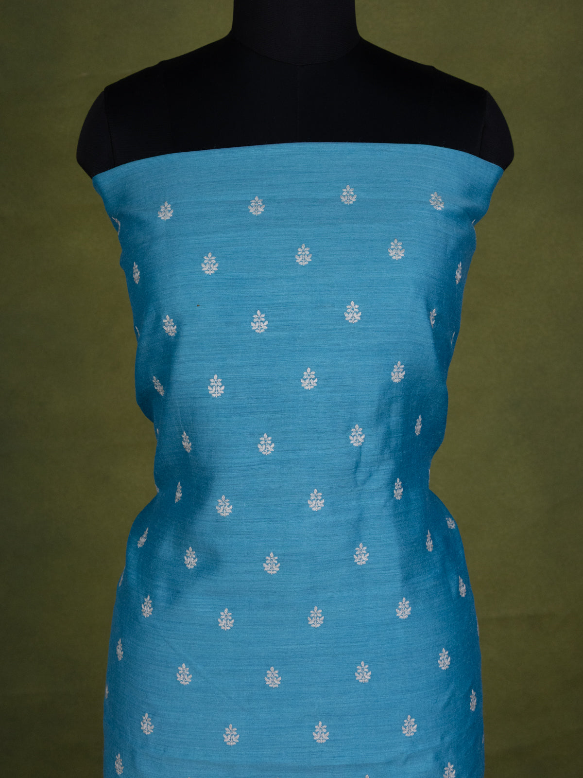 BlueTussar Unstitched Suit