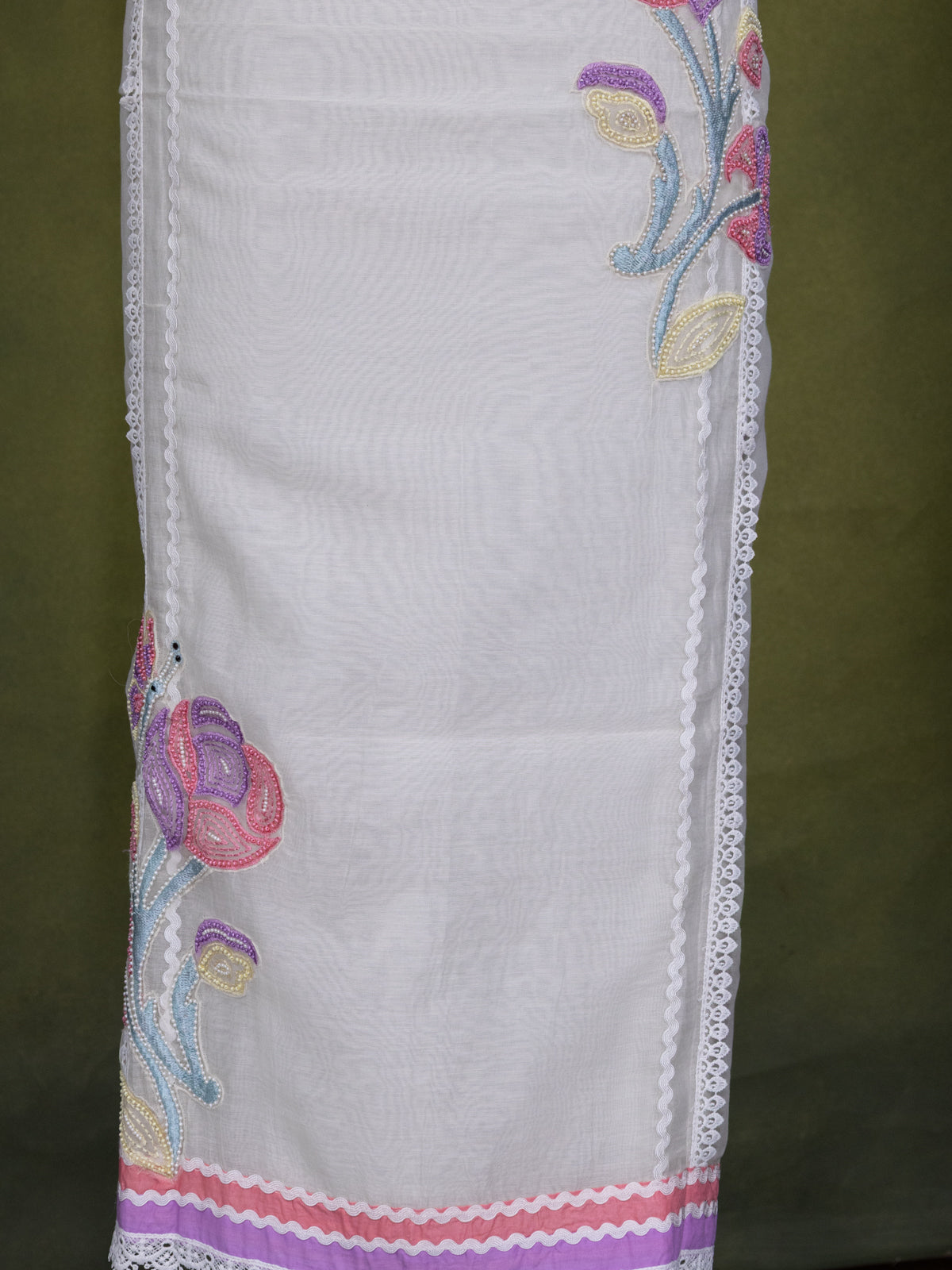 Off-White Chanderi Unstitched Suit