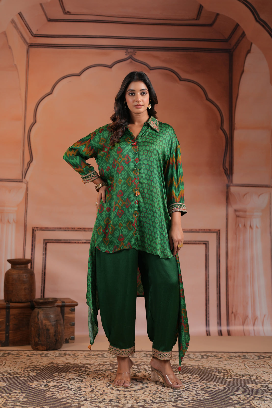 Green Satin Crepe High-Low Collared Printed Shirt And Plain Pant