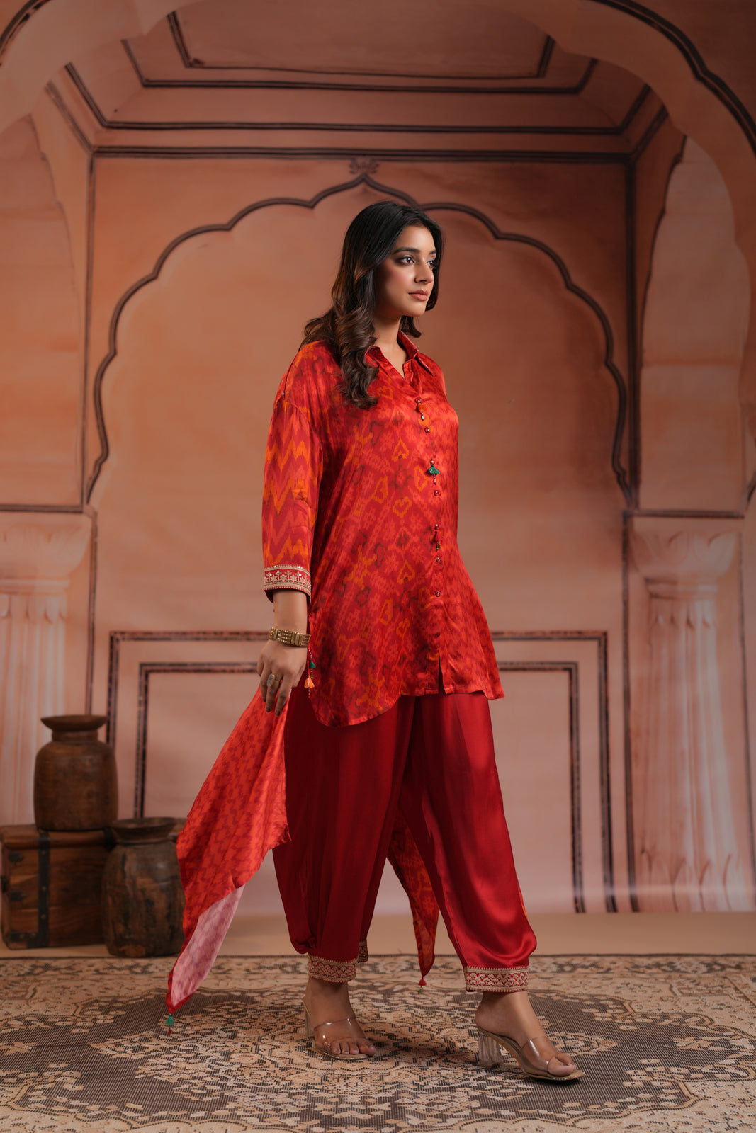Red Satin Crepe High-Low Collared Printed Shirt And Plain Pant