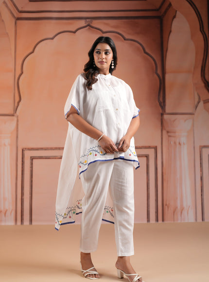 White Cotton High-Low Kaftan Set With Mininul Print Onthe Top