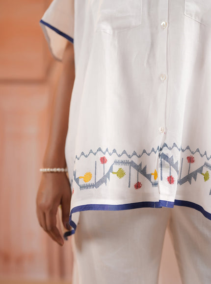 White Cotton High-Low Kaftan Set With Mininul Print Onthe Top