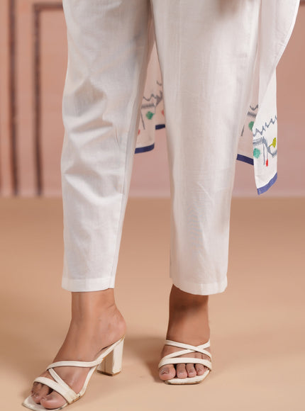 White Cotton High-Low Kaftan Set With Mininul Print Onthe Top